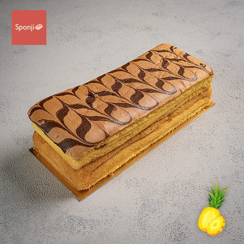 Sponge Cake - Filling pineapple